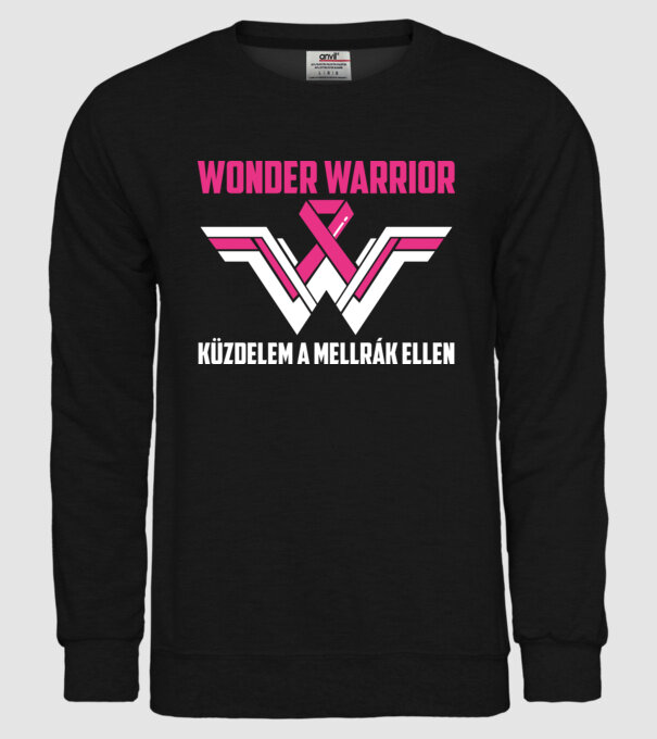 WONDER WARRIOR model negru pe tricou