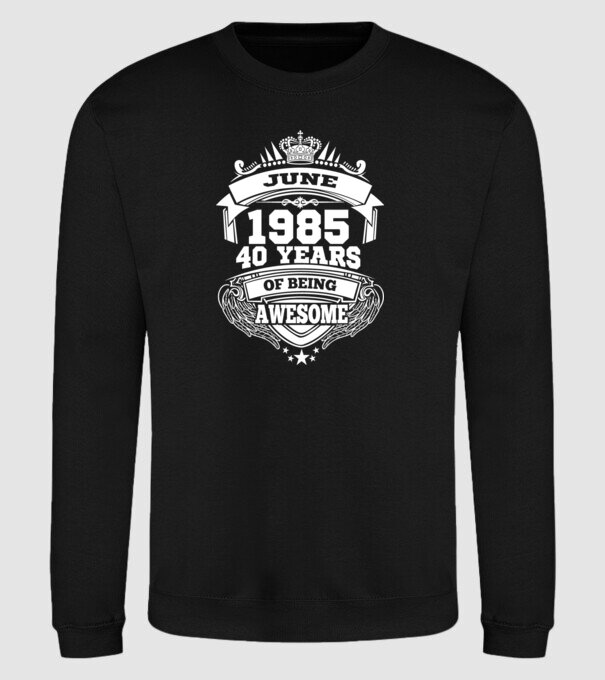 Awesome being of june 1985 model negru pe tricou