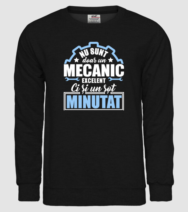 Nu sunt doar un mecanic excelent, ci și un soț minunat! model negru pe tricou
