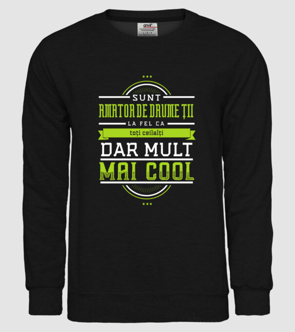 sunt un amator de drumeții, la fel ca toți ceilalți, dar mult mai cool model negru pe tricou