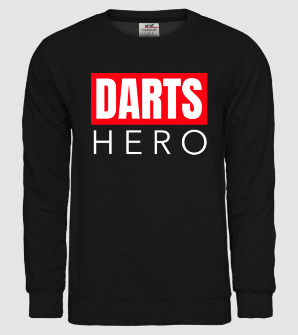 DARTS HERO model negru pe tricou