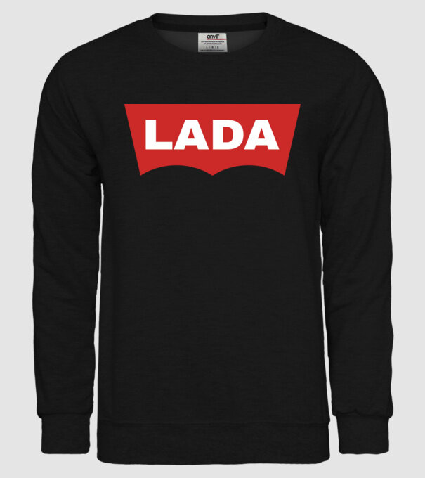 Lada Levis model negru pe tricou
