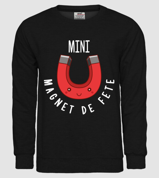 Mini magnet de fete model negru pe tricou