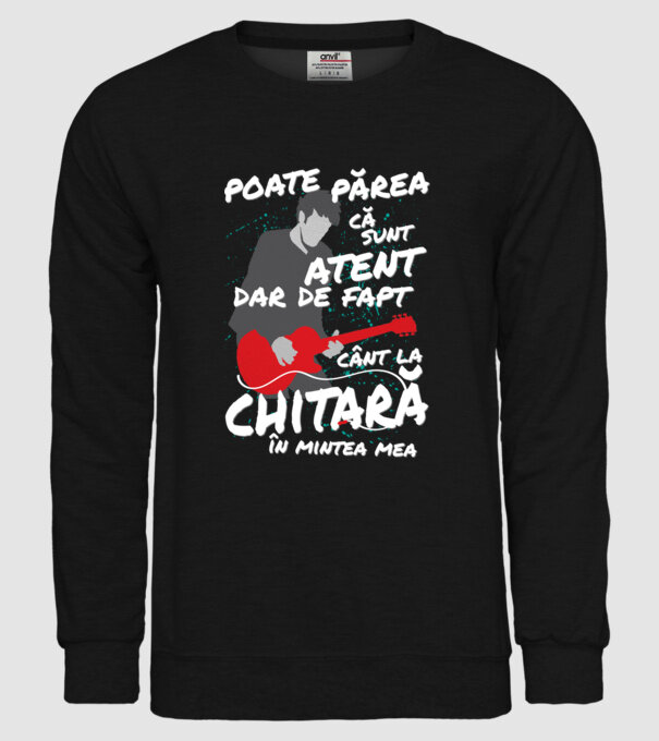 poate părea că sunt atent, dar de fapt cânt la chitară în mintea mea model negru pe tricou
