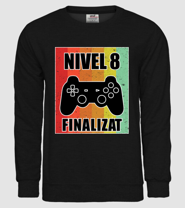 Nivel 8 finalizat model negru pe tricou