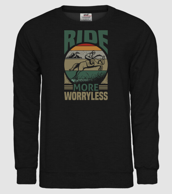 ride more model negru pe tricou