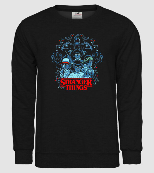 ST model negru pe tricou