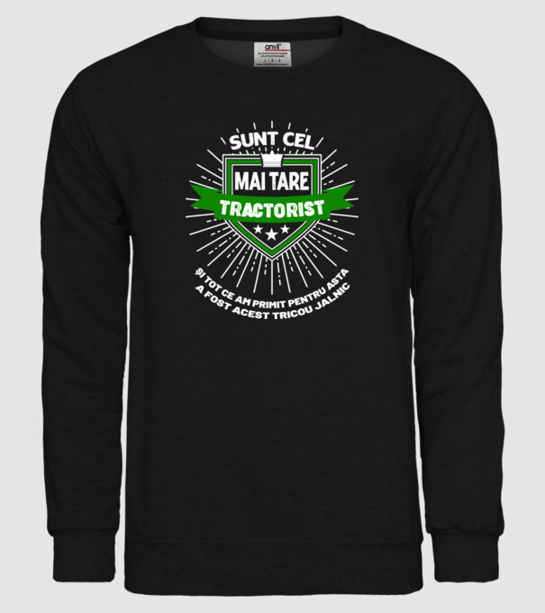 Sunt cel mai tare tractorist și tot ce am primit pentru asta a fost acest tricou jalnic model negru pe tricou