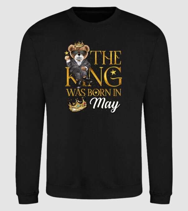 The king was born int MAY model negru pe tricou