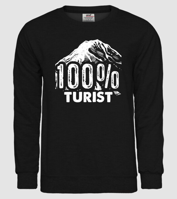 turist model negru pe tricou