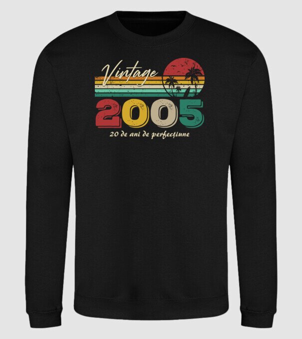 VINTAGE 2005 model negru pe tricou