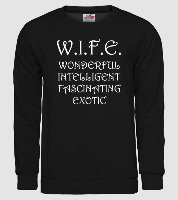 W.I.F.E. model negru pe tricou