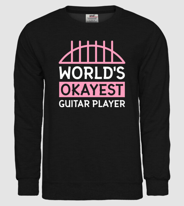 World's okayest guitar player model negru pe tricou