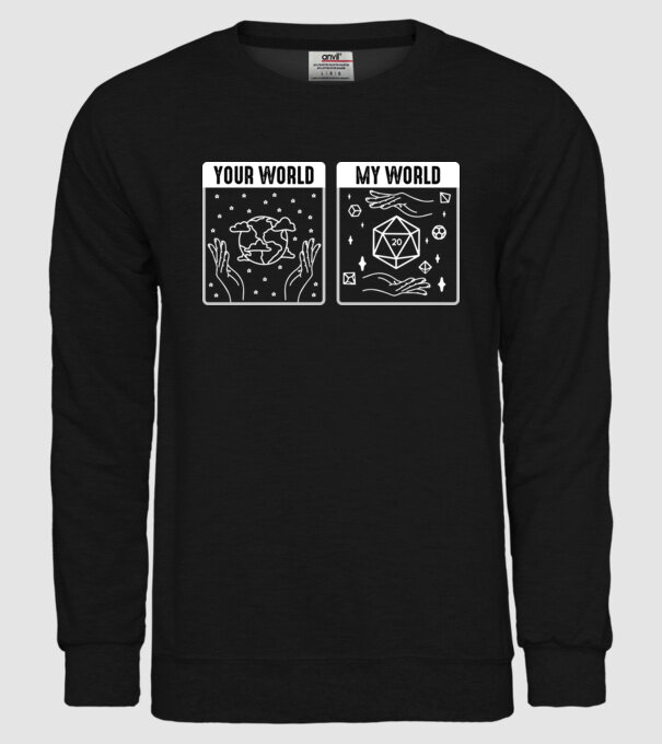 Your World My World model negru pe tricou