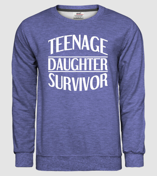 teenage daughter survivor model albastru jeanși pe tricou