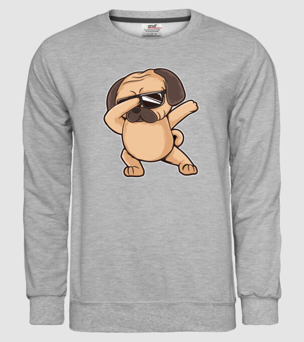 Mops DAB model gri pe tricou