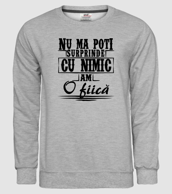 Nu mă poți surprinde cu nimic, am o fiică model gri pe tricou