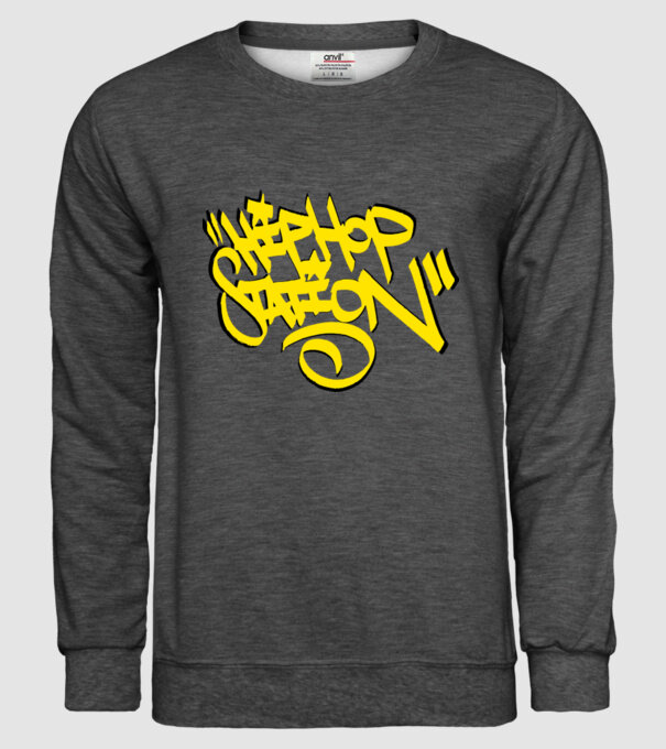 HS TAG2 model gri închis pe tricou