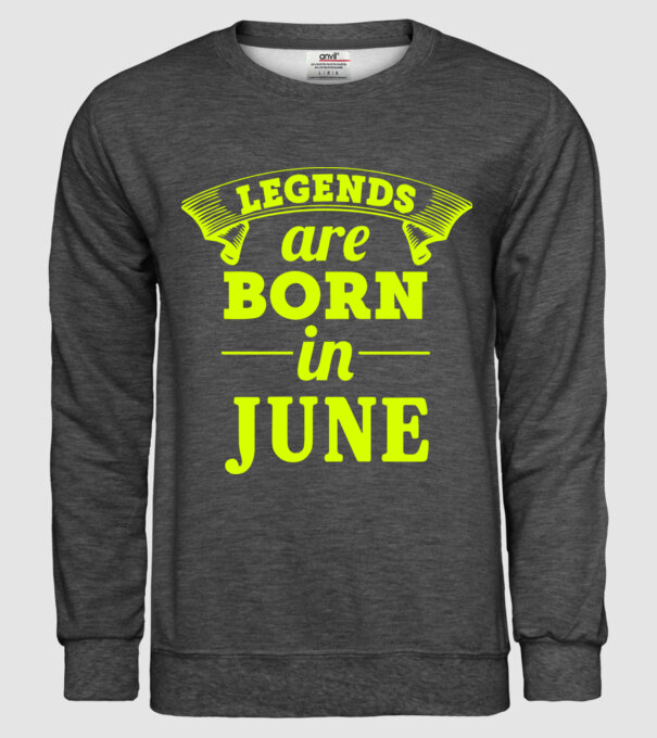 Legends are born in June model gri închis pe tricou