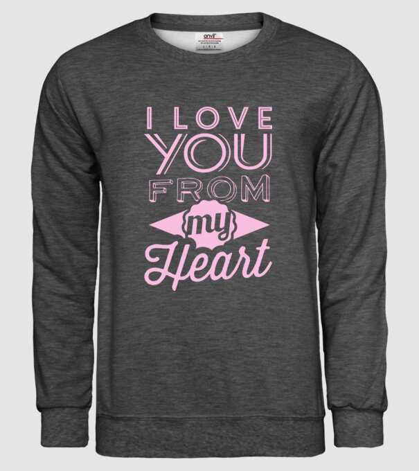 love you from model gri închis pe tricou