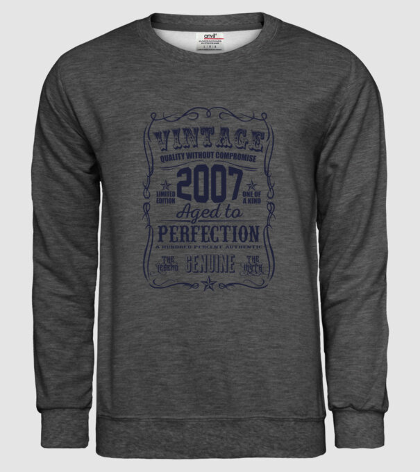Vintage Perfection - 2007 model gri închis pe tricou