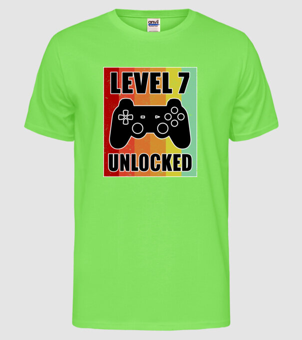 level 7 unlocked retro gamer model verde neon pe tricou