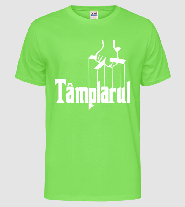 Tâmplarul model verde neon pe tricou
