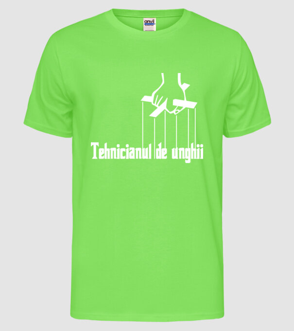 Tehnicianul de unghii model verde neon pe tricou