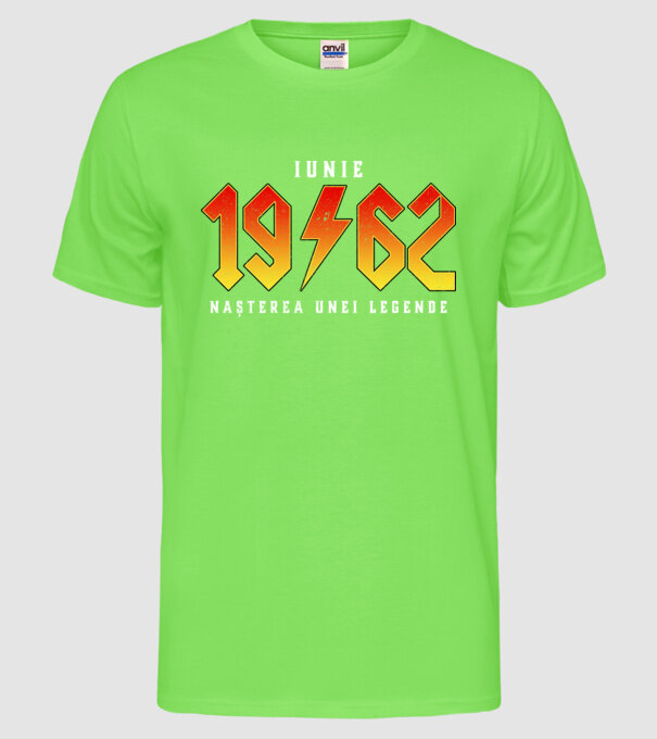 Iunie - 1962 - nașterea unei legende model verde neon pe tricou