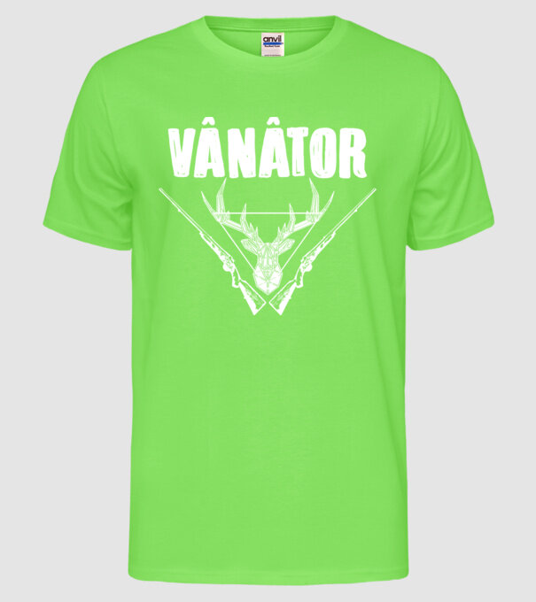 vânător model verde neon pe tricou