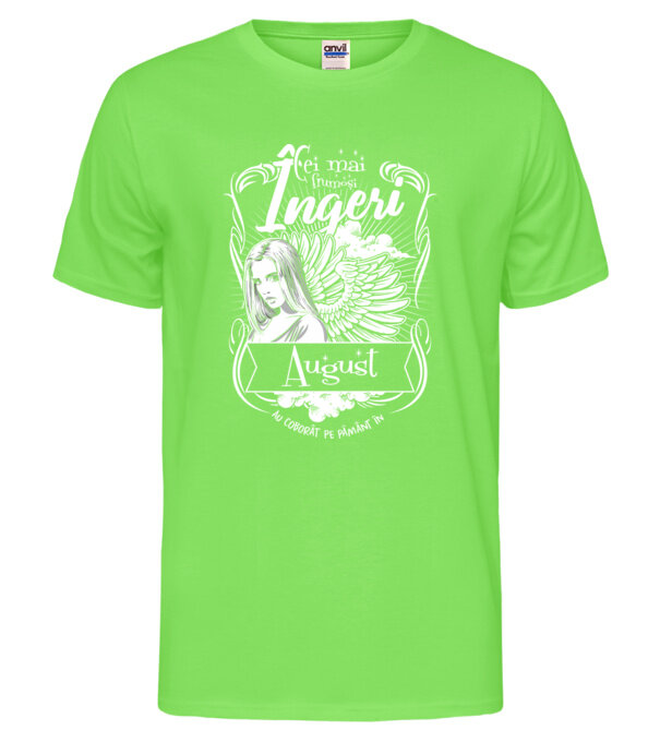  model  pe tricou