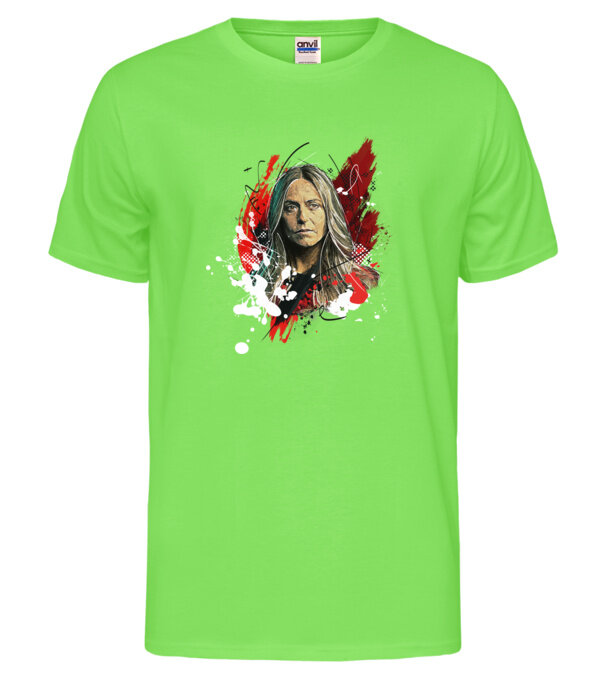  model  pe tricou