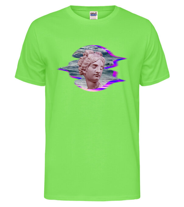  model  pe tricou