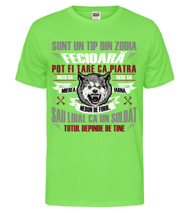  model  pe tricou
