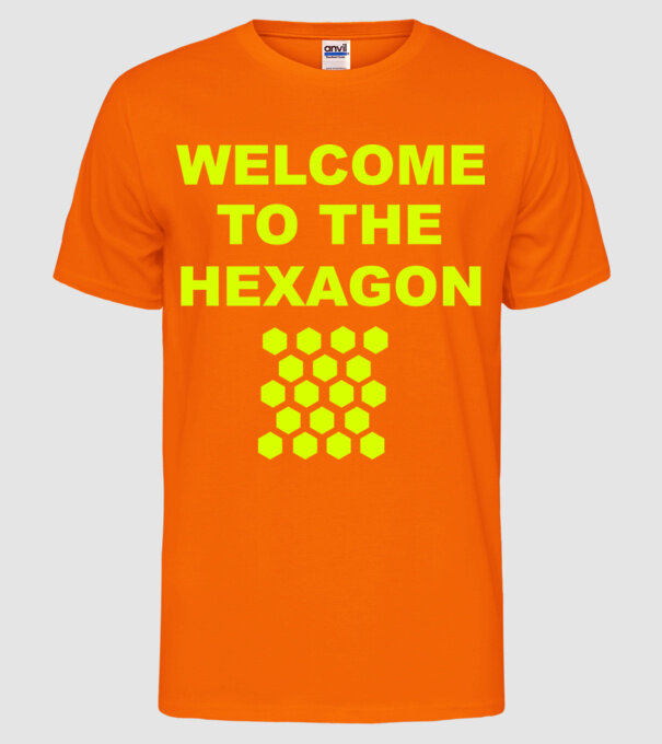 Welcome to the hexagon model portocaliu neon pe tricou