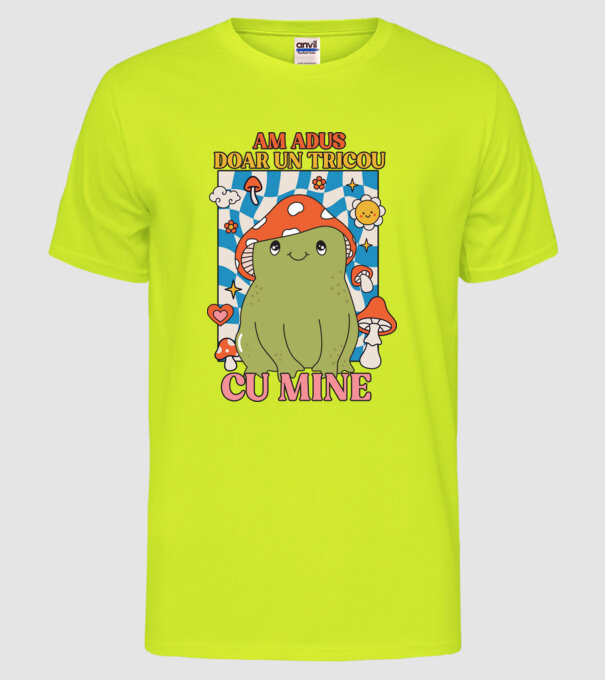 am adus doar un tricou cu mine! model galben neon pe tricou