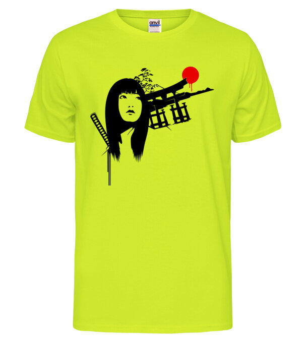  model  pe tricou