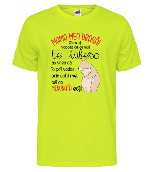  model  pe tricou