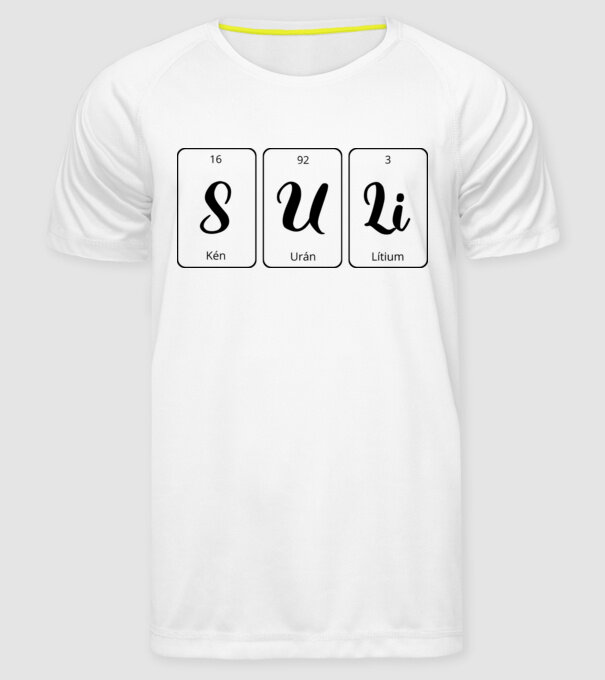 model alb pe tricou