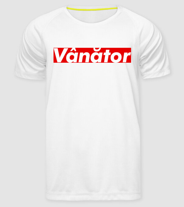 vânător model alb pe tricou