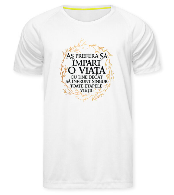  model  pe tricou
