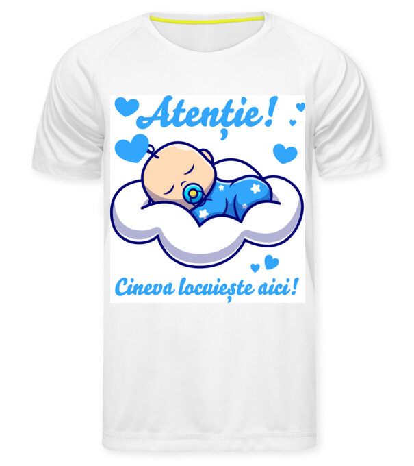  model  pe tricou