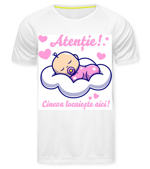  model  pe tricou