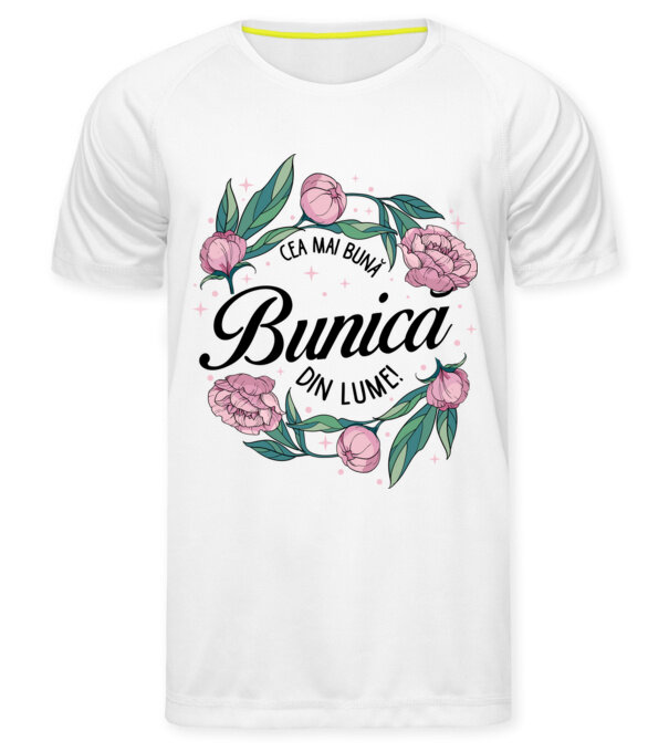  model  pe tricou
