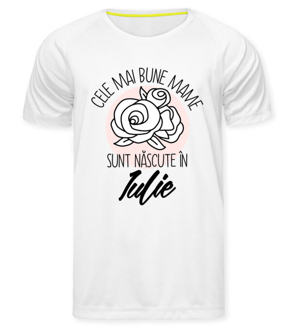  model  pe tricou