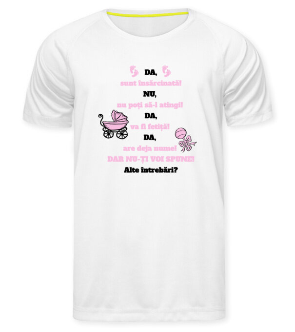  model  pe tricou