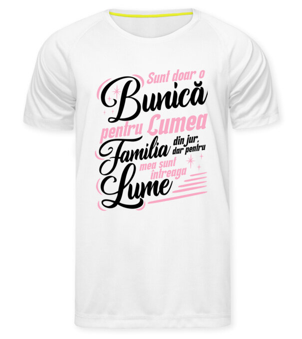  model  pe tricou