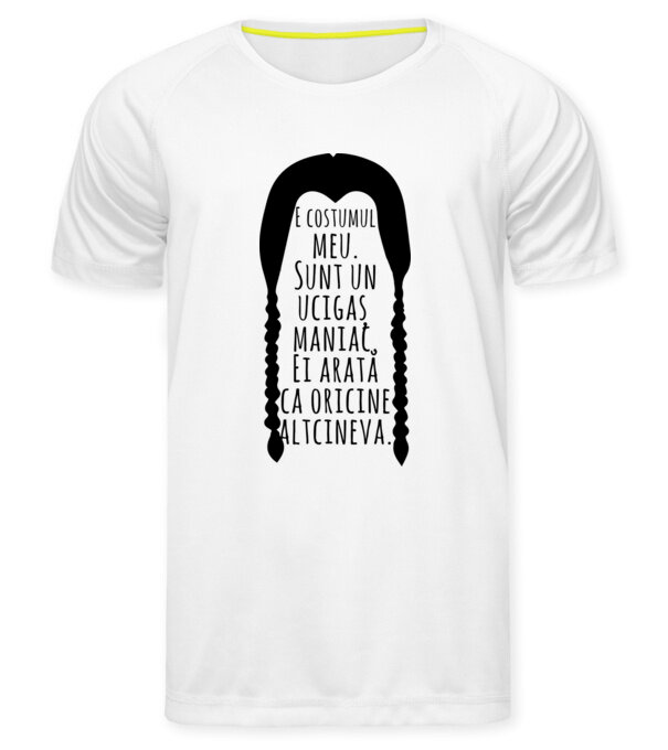  model  pe tricou