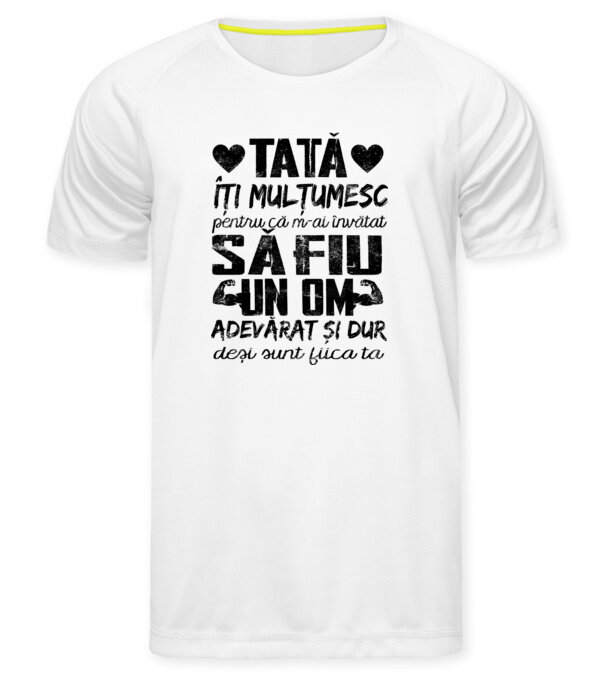  model  pe tricou
