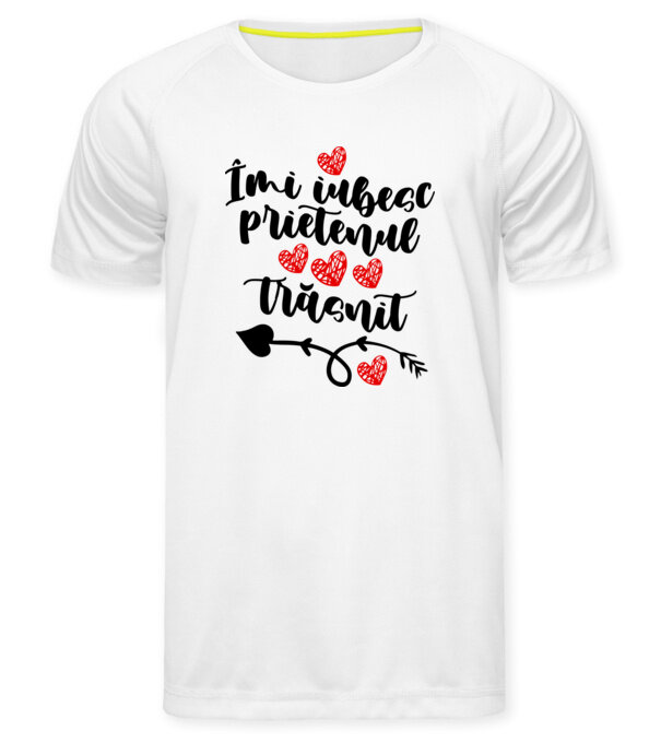  model  pe tricou